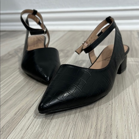 Journee Collection KEEFA Black Croc Print Point Toe Ankle Strap Pumps Size 8 - Picture 1 of 8